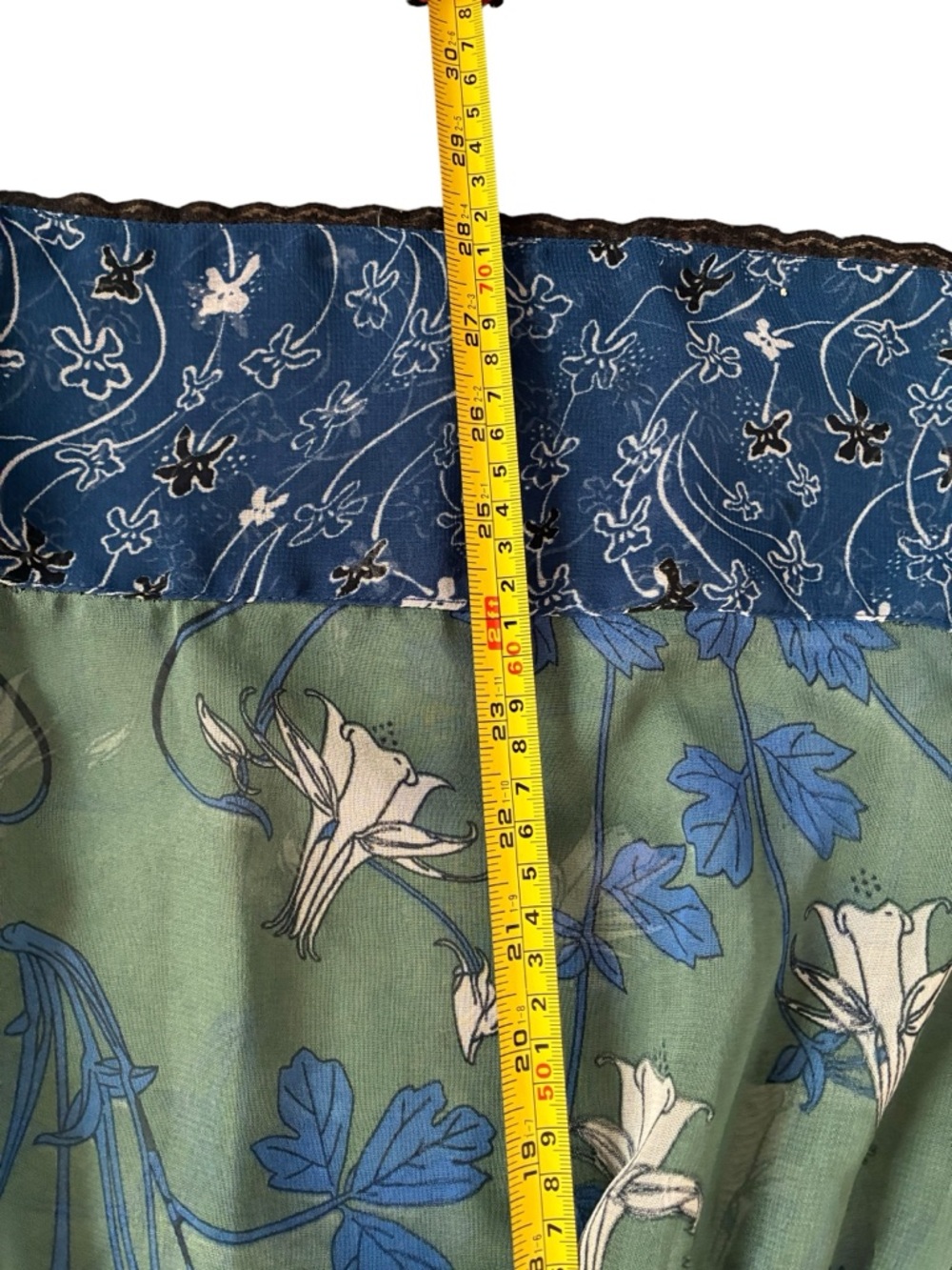 VENUS Olive Green and Navy Floral  Peasant V-Neck Top - Picture 4 of 5